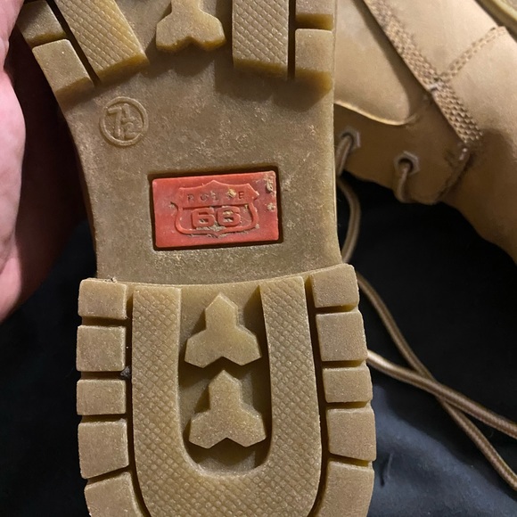 Work boots - Picture 4 of 4